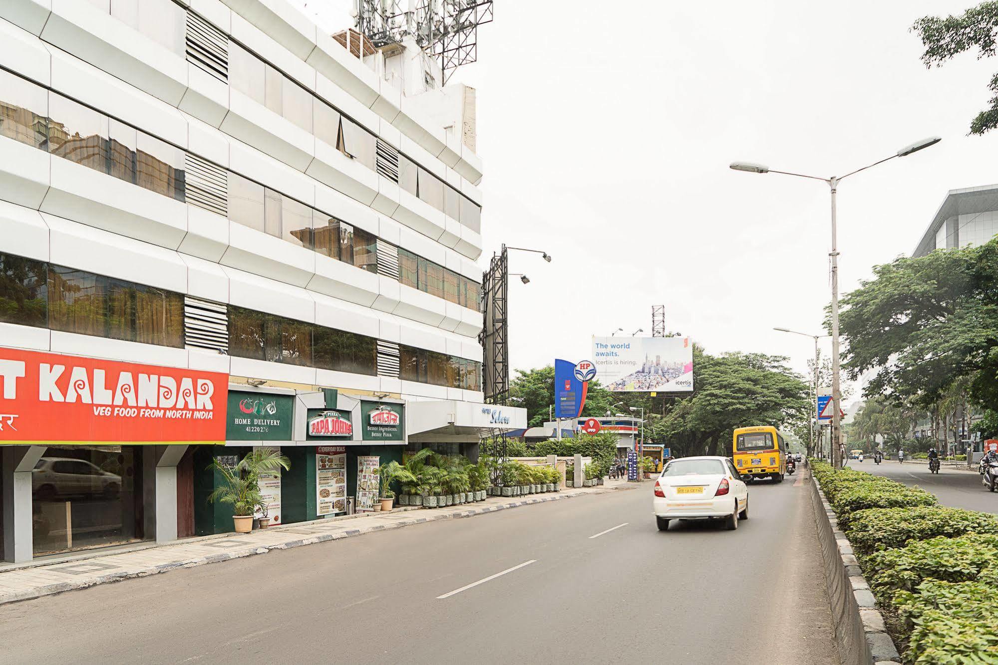Treebo Trend Sahara Hotel Pune Exterior foto